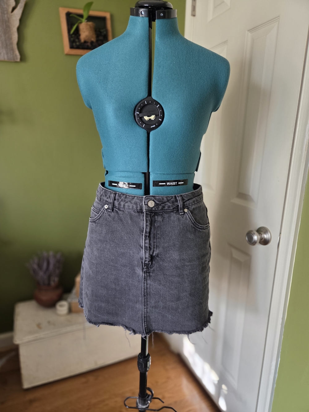 Washed Black Denim Mini Skirt - Casual Raw Hem